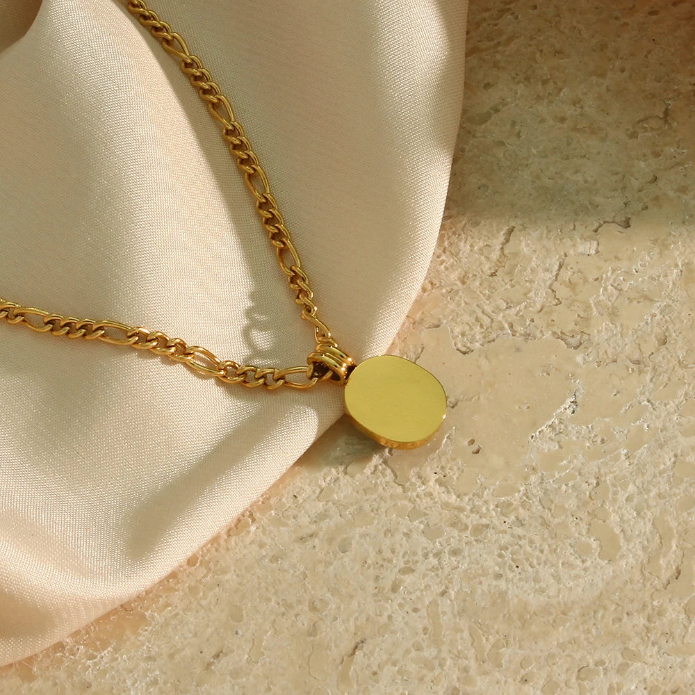 Belle Necklace