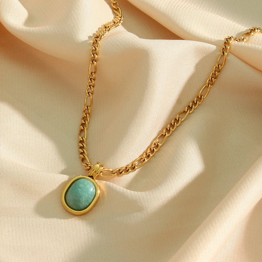 Belle Necklace