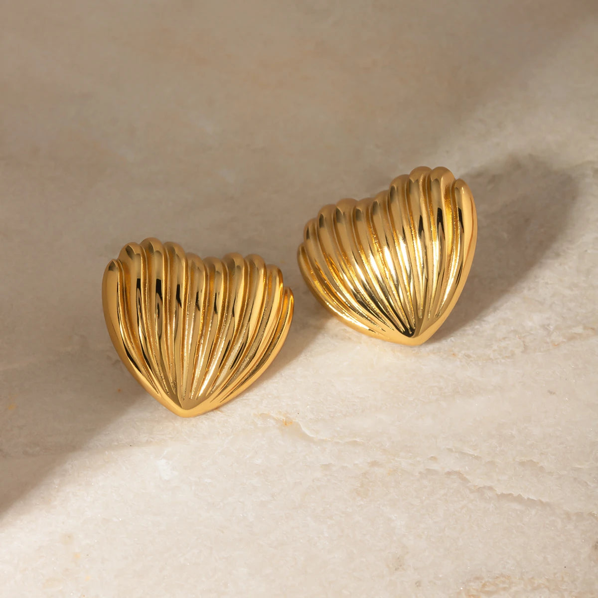 Mony Earrings